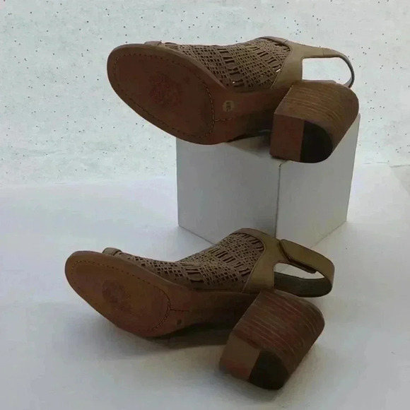 Vince camuto heeled open toe ankle strap sandals - Picture 5 of 9